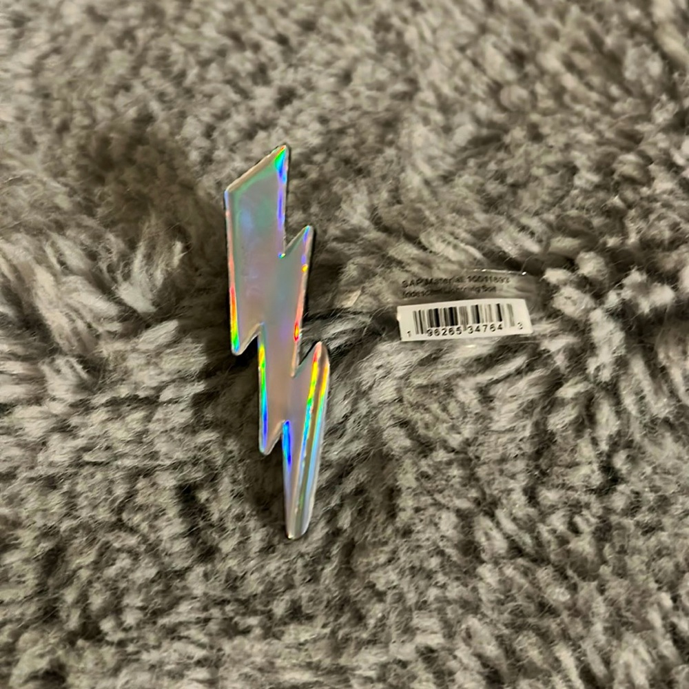 Crocs | Holographic rainbow lightning bolt jibbitz